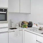 Apartment Chiado Trindade | *