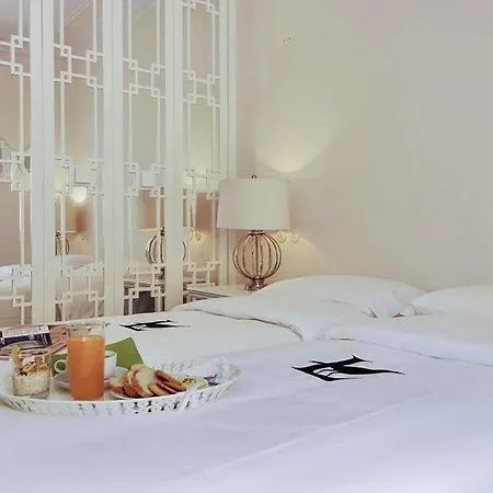 Chiado Trindade | Apartment Lisbon